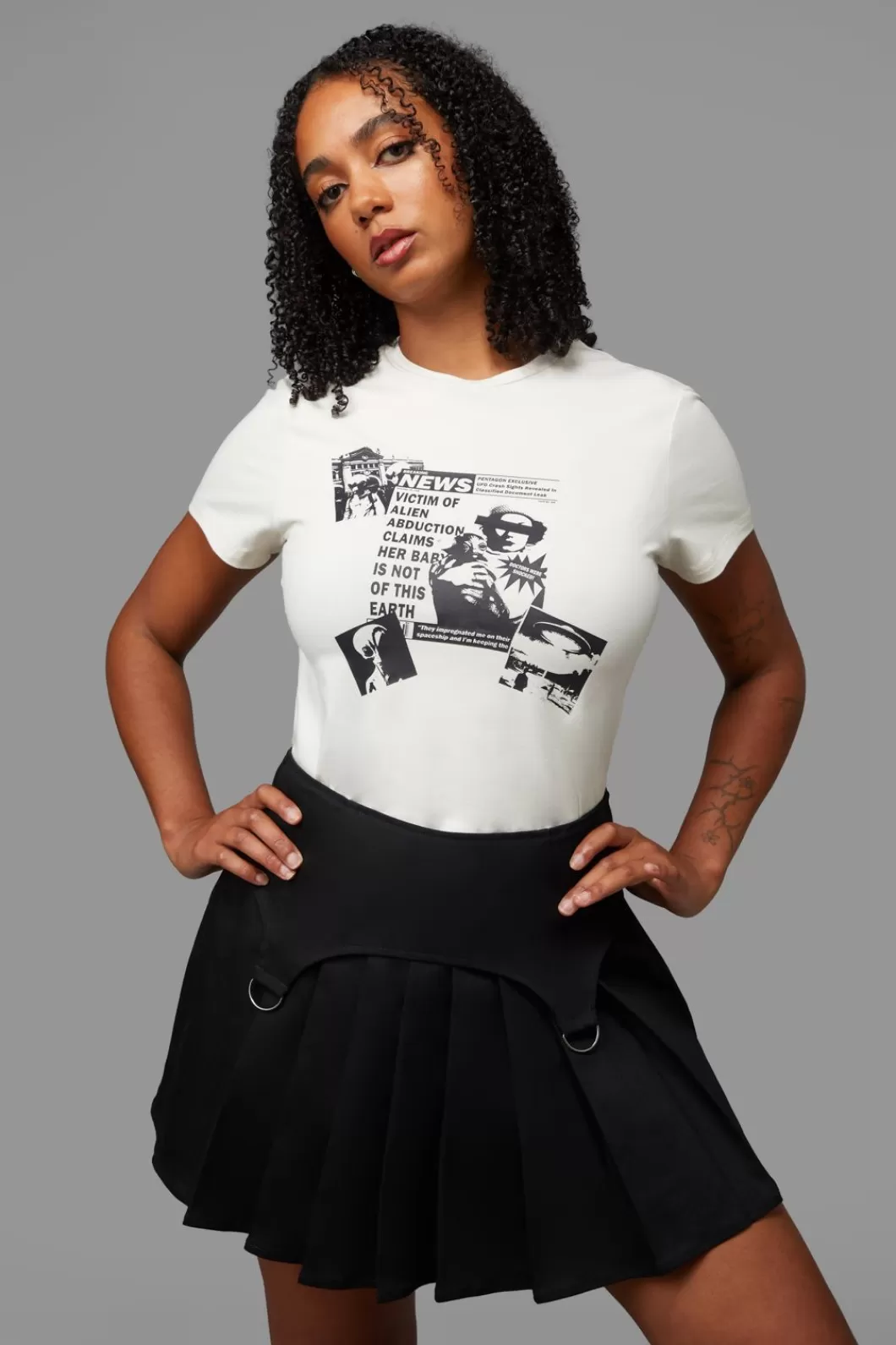 Blouses & Tops<Black Friday Extra Terrestrial Tee